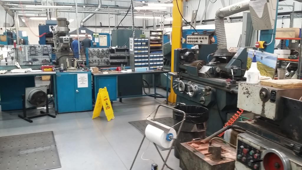 Cylindrical grinding