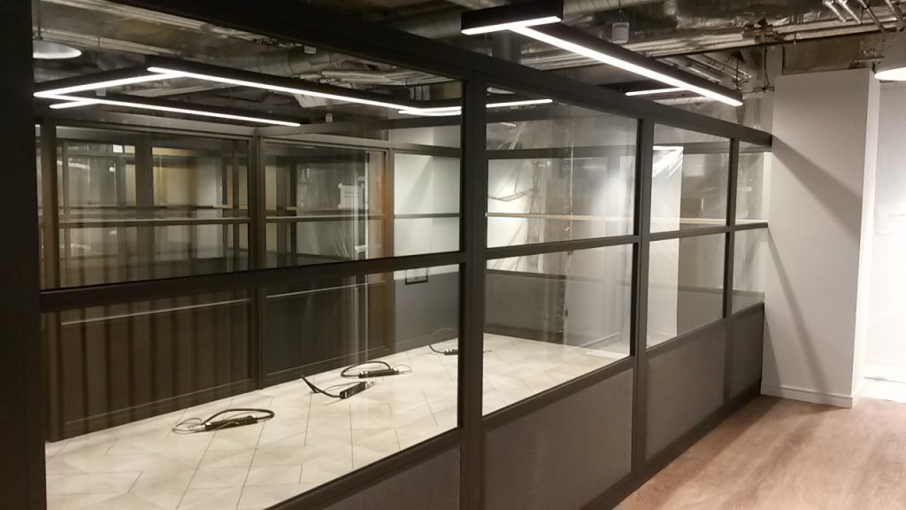 VOC and formaldehyde test in office 