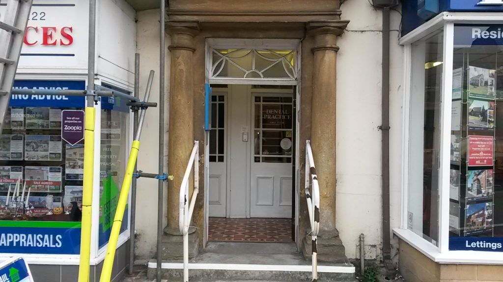 mould and damp investigation in card, mould surveys , damp survey